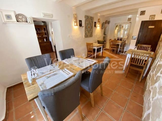 9 soveværelse Finca/Landehus til salg i Huércal-Overa med swimmingpool - € 529.000 (Ref: 9009990)