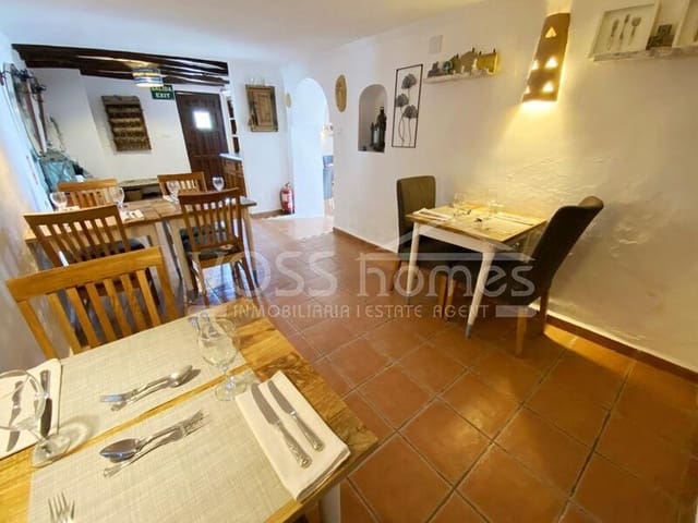 9 soveværelse Finca/Landehus til salg i Huércal-Overa med swimmingpool - € 529.000 (Ref: 9009990)