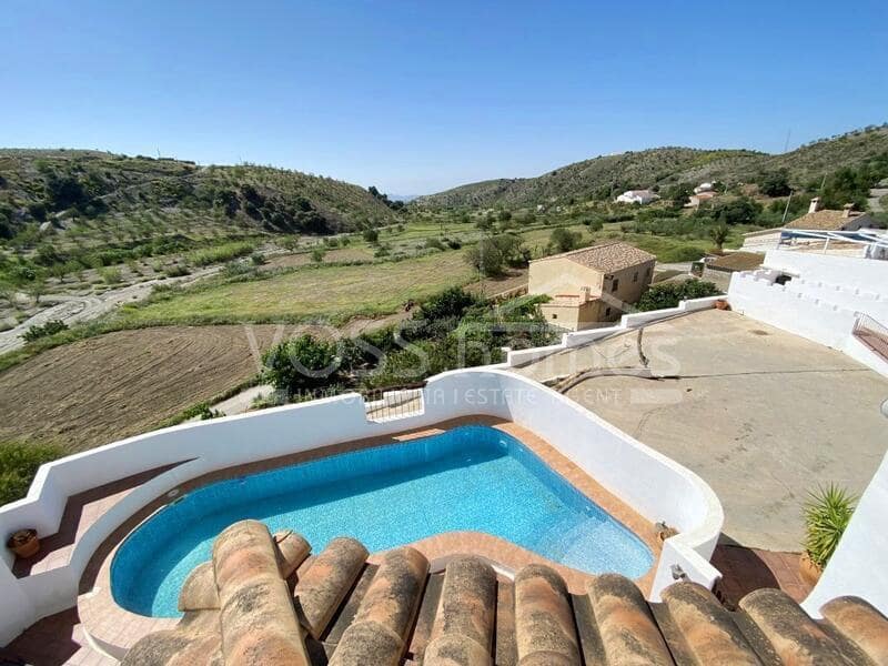 9 soverom Finca/Herregård til salgs i Huercal-Overa med svømmebasseng - € 529 000 (Ref: 9009990)