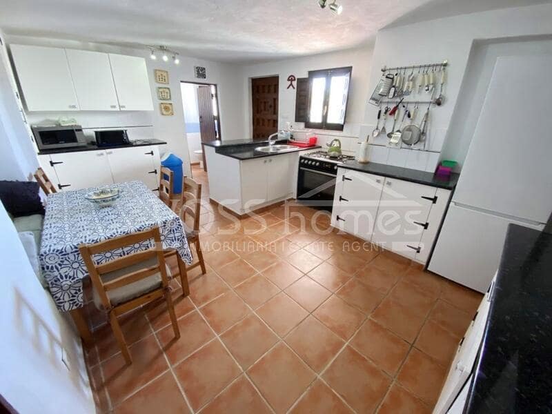 9 soverom Finca/Herregård til salgs i Huercal-Overa med svømmebasseng - € 529 000 (Ref: 9009990)