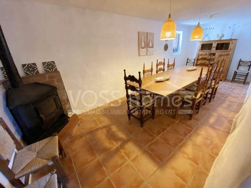 9 soverom Finca/Herregård til salgs i Huercal-Overa med svømmebasseng - € 529 000 (Ref: 9009990)