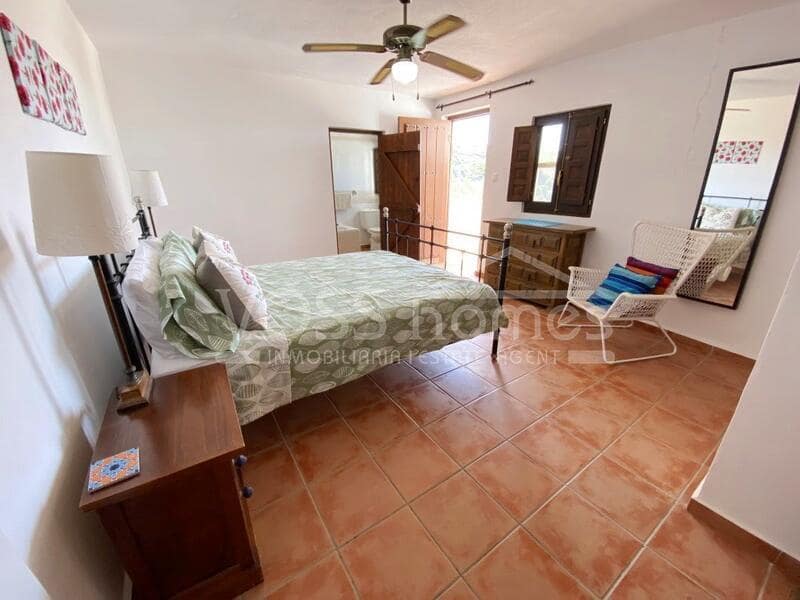 9 soverom Finca/Herregård til salgs i Huercal-Overa med svømmebasseng - € 529 000 (Ref: 9009990)