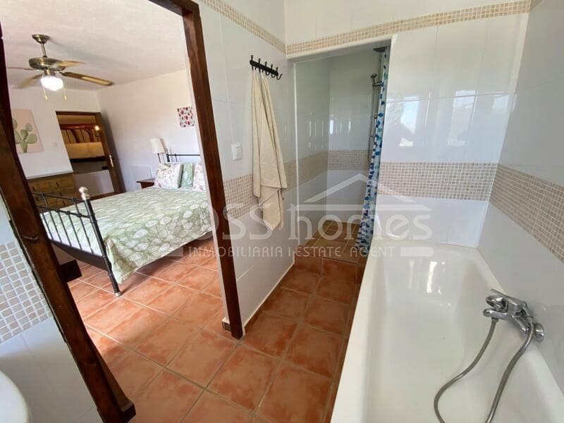 9 soverom Finca/Herregård til salgs i Huercal-Overa med svømmebasseng - € 529 000 (Ref: 9009990)