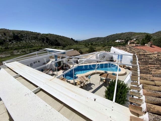 9 soveværelse Finca/Landehus til salg i Huércal-Overa med swimmingpool - € 529.000 (Ref: 9009990)