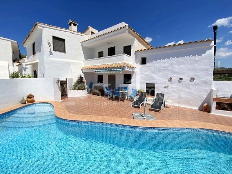 9 soverom Finca/Herregård til salgs i Huercal-Overa med svømmebasseng - € 529 000 (Ref: 9009990)