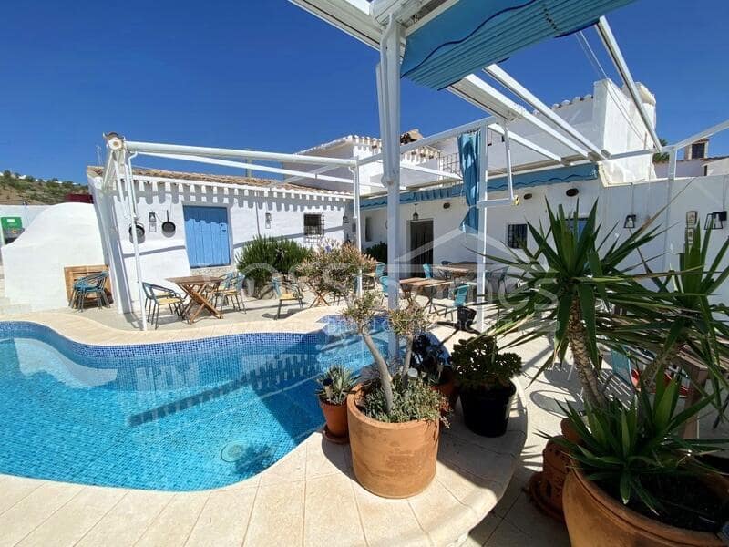 9 soverom Finca/Herregård til salgs i Huercal-Overa med svømmebasseng - € 529 000 (Ref: 9009990)