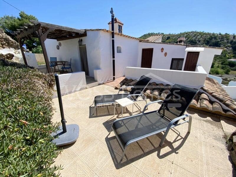 9 soverom Finca/Herregård til salgs i Huercal-Overa med svømmebasseng - € 529 000 (Ref: 9009990)