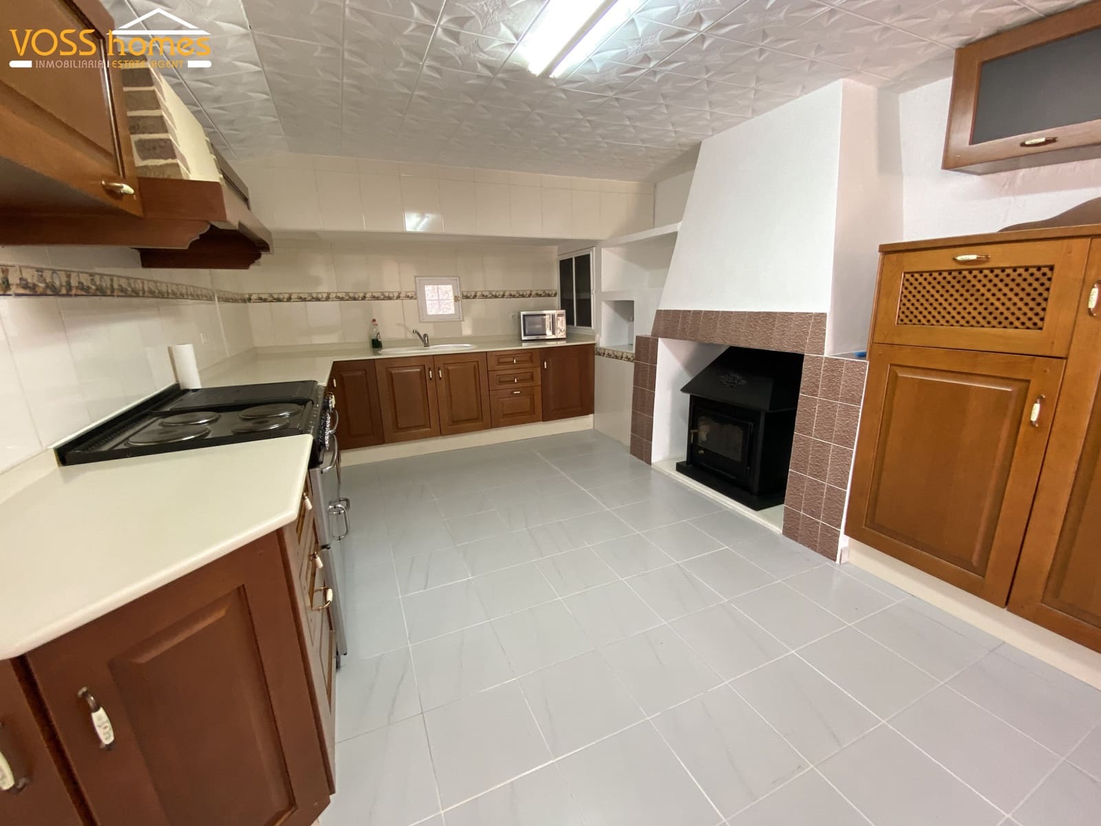 9 bedroom Finca/Country House for sale in Huercal-Overa with garage - € 299,950 (Ref: 9013022)