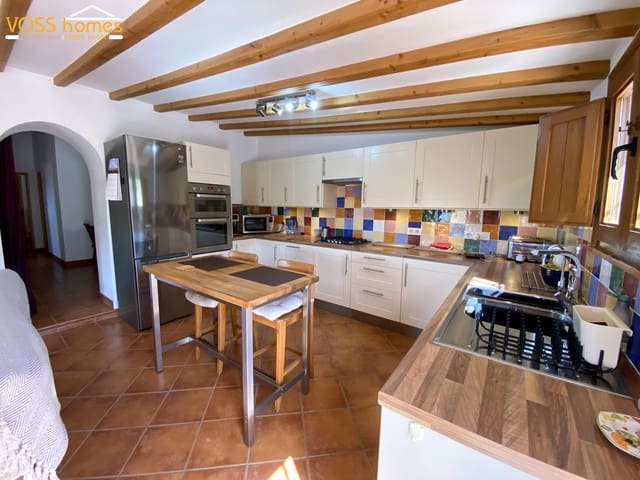 9 soverom Finca/Herregård til salgs i Huércal-Overa med garasje - € 299 950 (Ref: 9013022)