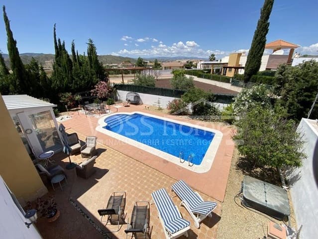 3 soveværelse Villa til salg i La Alfoquia, Zurgena med swimmingpool - € 229.950 (Ref: 9019780)