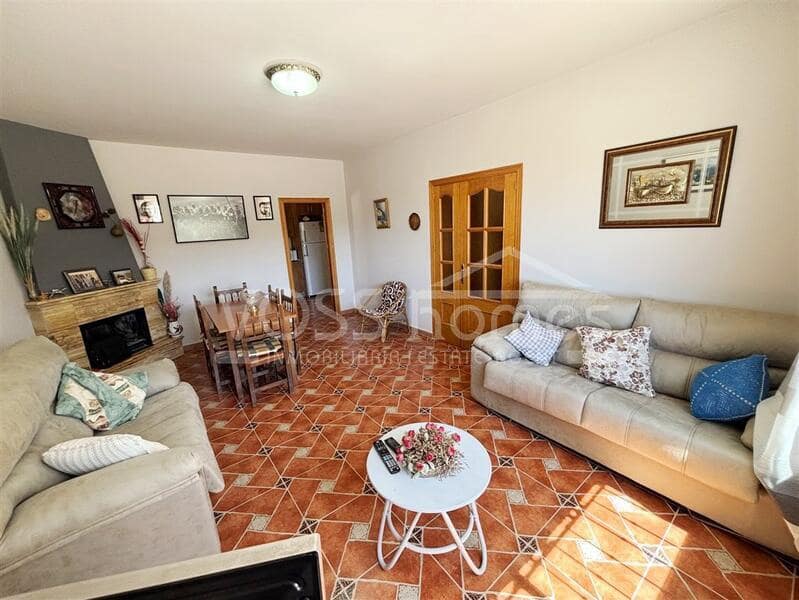 8 bedroom Finca/Country House for sale in Taberno - € 299,950 (Ref: 9085661)