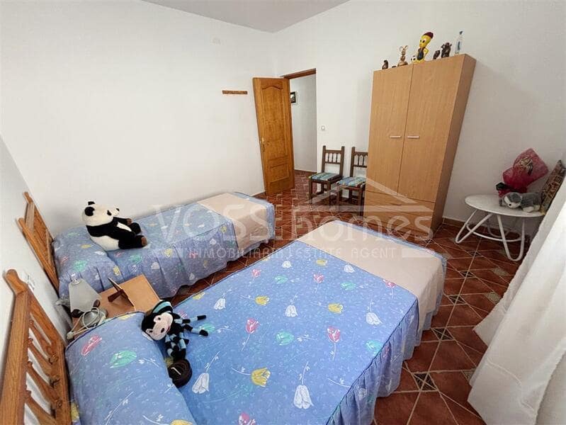 8 bedroom Finca/Country House for sale in Taberno - € 299,950 (Ref: 9085661)