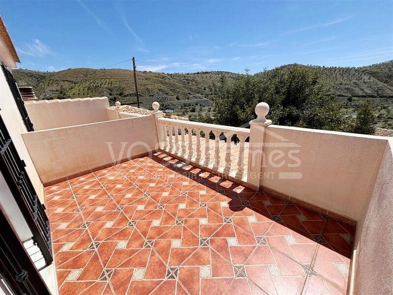 8 bedroom Finca/Country House for sale in Taberno - € 299,950 (Ref: 9085661)