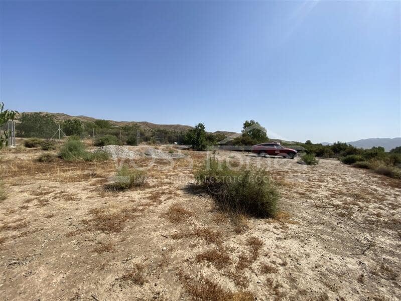 4 soveværelse Finca/Landehus til salg i Huercal-Overa med swimmingpool - € 210.000 (Ref: 9130565)