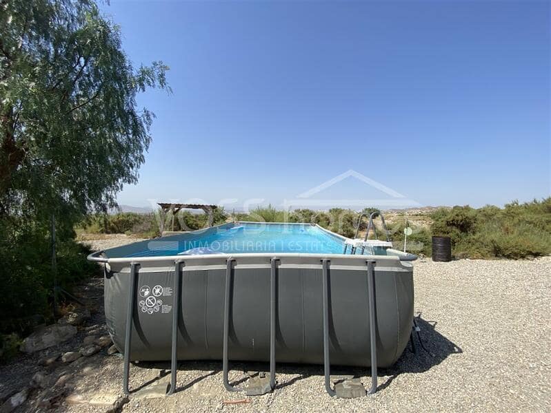 4 soveværelse Finca/Landehus til salg i Huercal-Overa med swimmingpool - € 210.000 (Ref: 9130565)