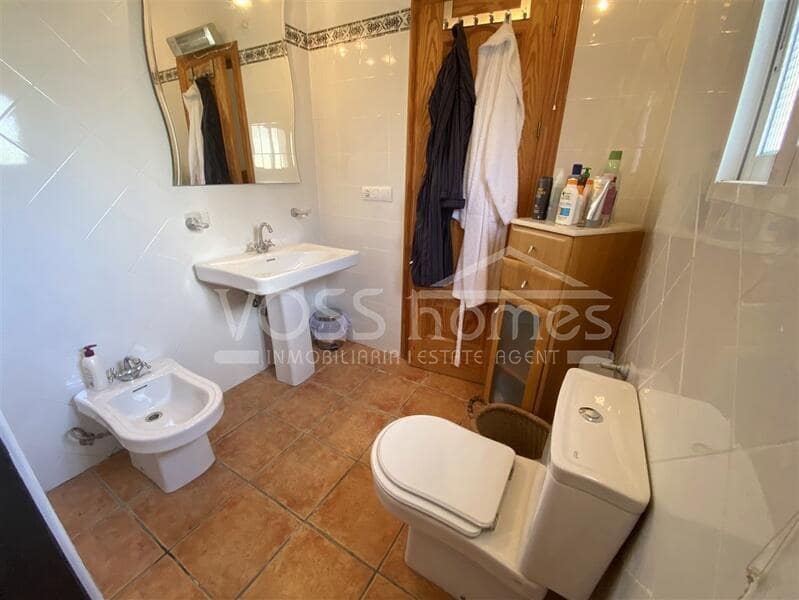 5 bedroom Finca/Country House for sale in Huercal-Overa with pool - € 299,995 (Ref: 9130568)