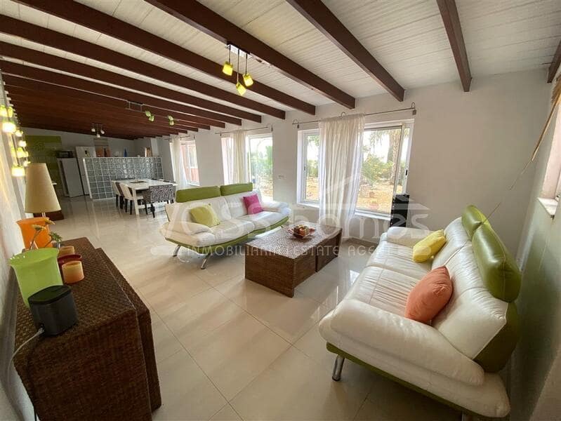 5 bedroom Finca/Country House for sale in Huercal-Overa with pool - € 299,995 (Ref: 9130568)