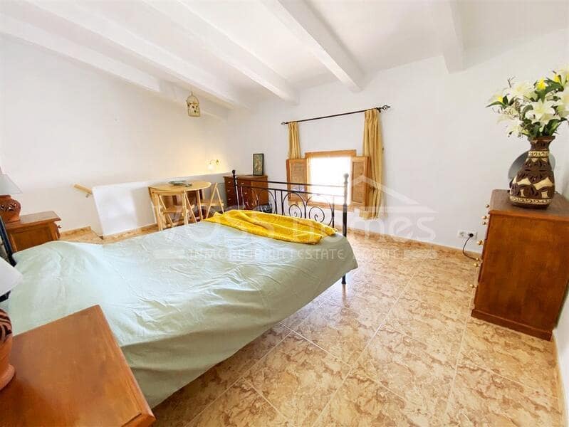 3 slaapkamer Finca/Landhuis te koop in Huercal-Overa - € 164.950 (Ref: 9181540)