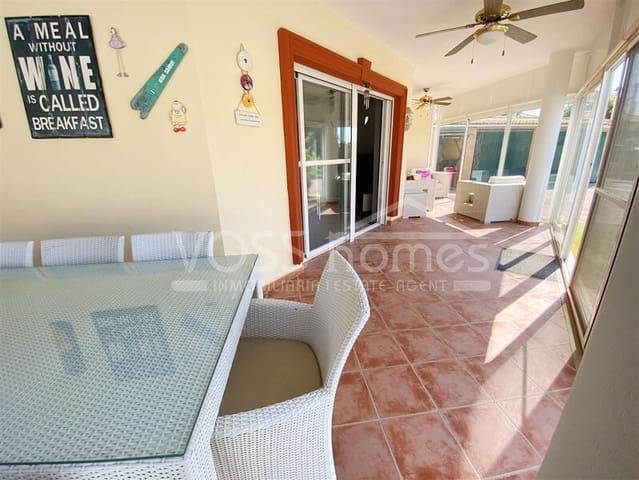 3 quarto Moradia para venda em Arboleas com piscina - 269 950 € (Ref: 9184491)