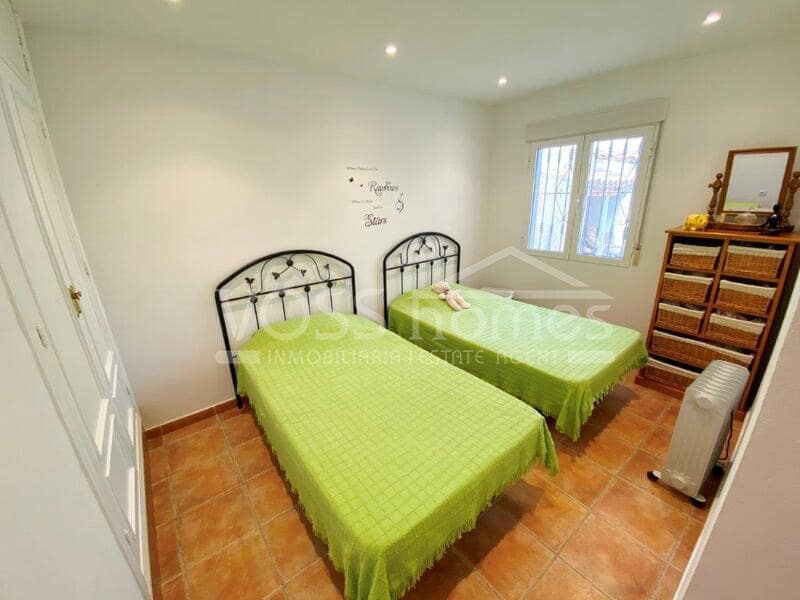 3 soveværelse Villa til salg i Huercal-Overa med swimmingpool - € 270.000 (Ref: 9186122)