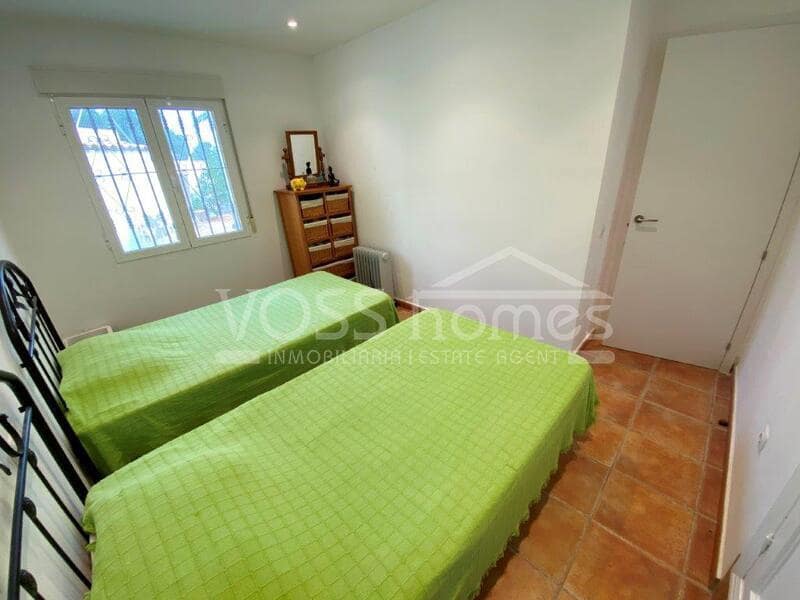 3 soveværelse Villa til salg i Huercal-Overa med swimmingpool - € 270.000 (Ref: 9186122)