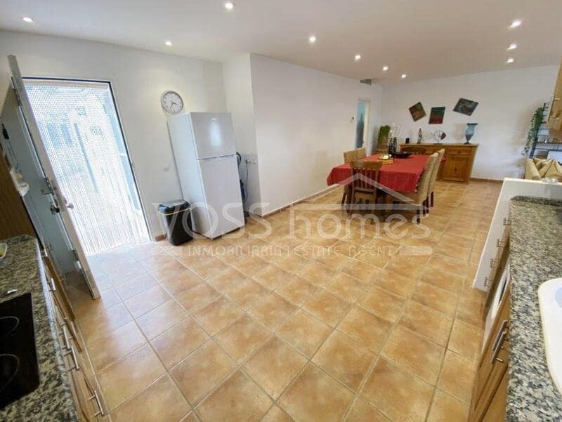 3 soveværelse Villa til salg i Huercal-Overa med swimmingpool - € 290.000 (Ref: 9186123)