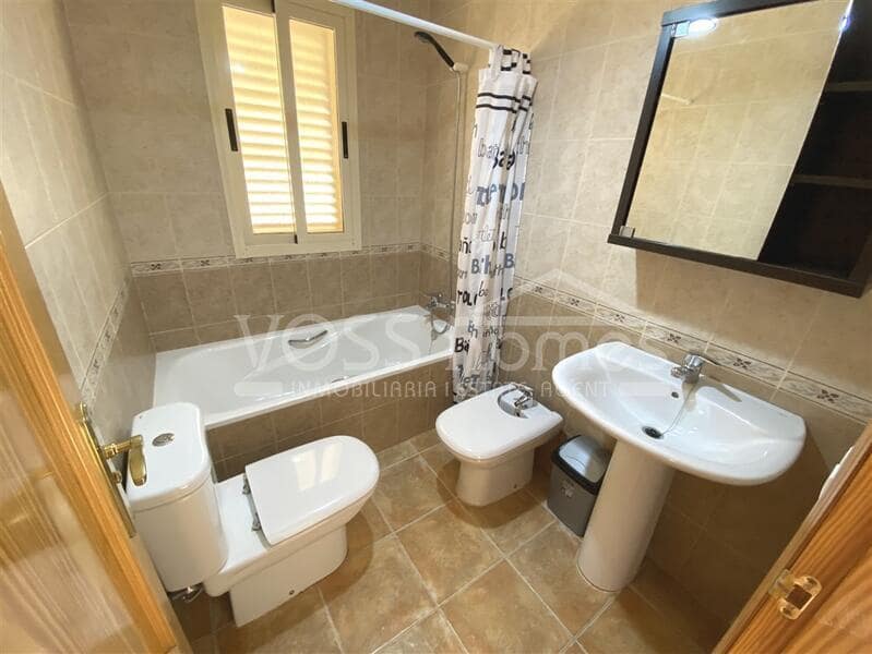 2 Zimmer Apartment zu vermieten in La Alfoquia mit Pool Garage - 600 € (Ref: 9187440)