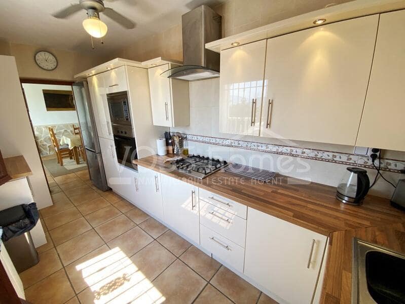 6 soveværelse Finca/Landehus til salg i Velez-Rubio med swimmingpool - € 399.950 (Ref: 9197366)