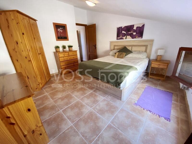 6 soveværelse Finca/Landehus til salg i Velez-Rubio med swimmingpool - € 399.950 (Ref: 9197366)