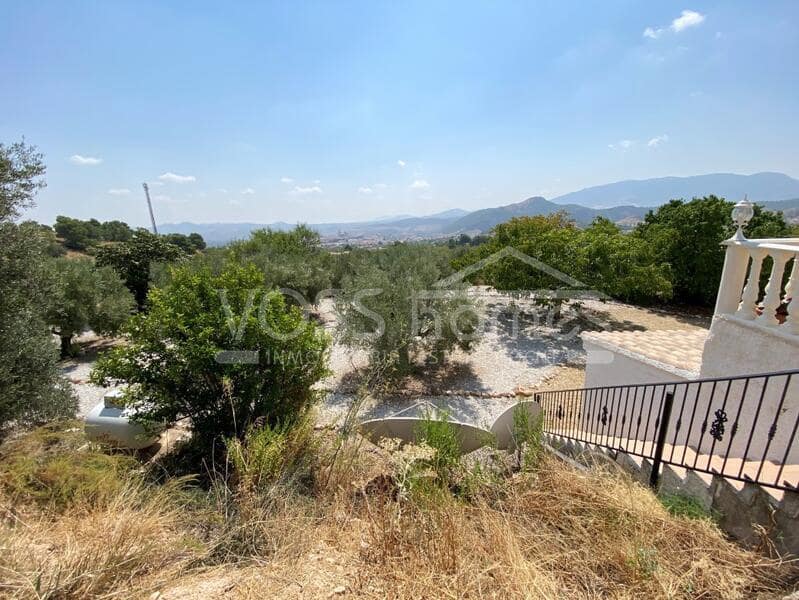 6 soveværelse Finca/Landehus til salg i Velez-Rubio med swimmingpool - € 399.950 (Ref: 9197366)