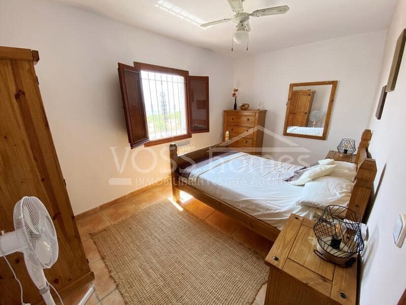 6 soveværelse Finca/Landehus til salg i Velez-Rubio med swimmingpool - € 399.950 (Ref: 9197366)