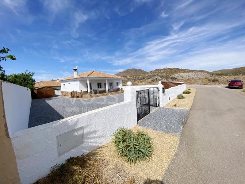 3 soveværelse Villa til salg i Zurgena - € 229.950 (Ref: 9197457)