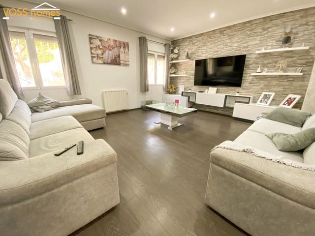 5 soverom Hus til salgs i La Alfoquia, Zurgena med garasje - € 279 900 (Ref: 9209241)