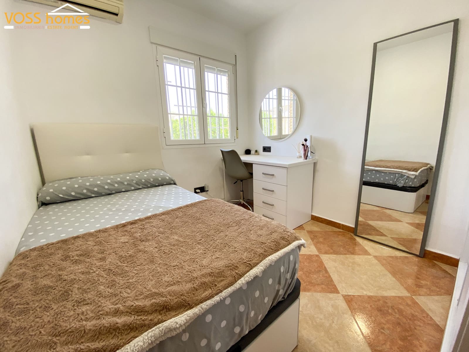Casa de 5 habitaciones en La Alfoquia en venta con garaje - 279.900 € (Ref: 9209241)