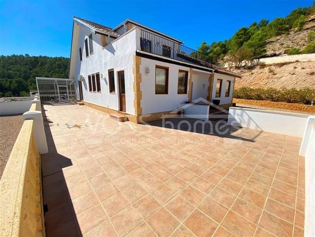 4 bedroom Finca/Country House for sale in Vélez-Blanco with pool - € 549,950 (Ref: 9230631)
