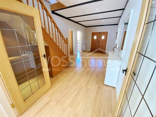 4 bedroom Finca/Country House for sale in Vélez-Blanco with pool - € 549,950 (Ref: 9230631)