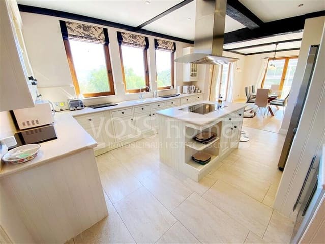 4 chambre Finca/Maison de Campagne à vendre à Vélez-Blanco avec piscine - 549 950 € (Ref: 9230631)