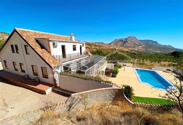 4 bedroom Finca/Country House for sale in Vélez-Blanco with pool - € 549,950 (Ref: 9230631)