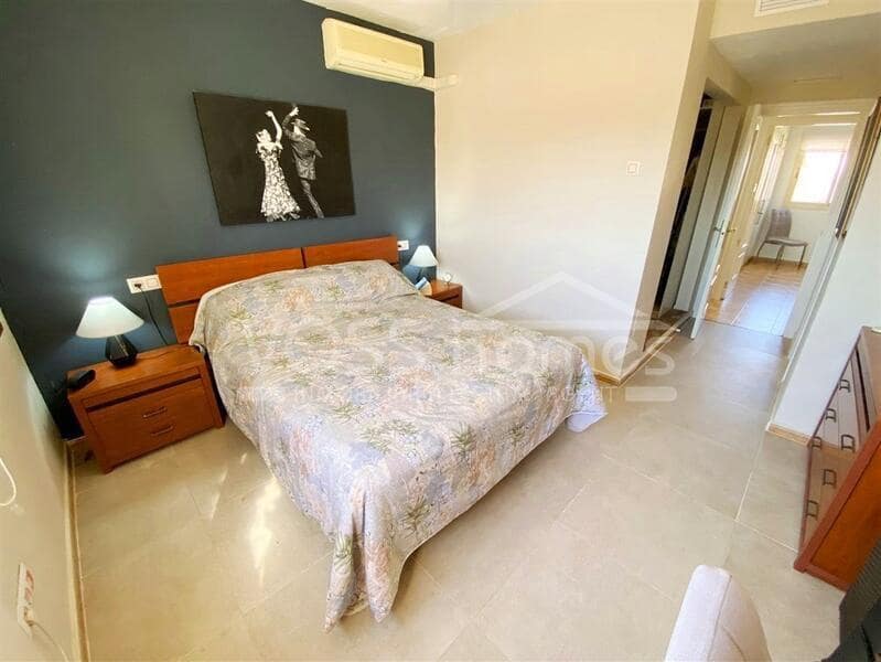 2 soveværelse Villa til salg i La Alfoquia med swimmingpool - € 239.950 (Ref: 9243521)