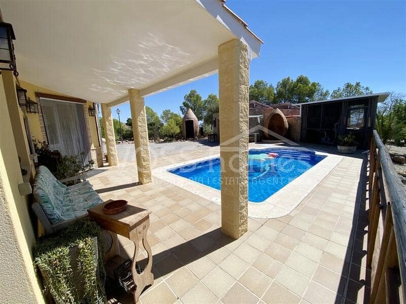 2 bedroom Villa for sale in Huercal-Overa with pool - € 339,950 (Ref: 9255830)
