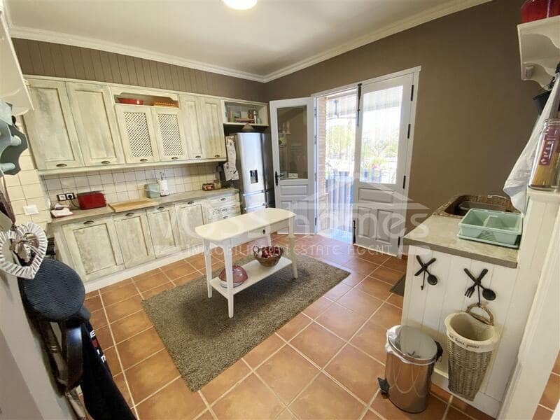 2 bedroom Villa for sale in Huercal-Overa with pool - € 339,950 (Ref: 9255830)