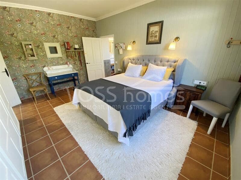 2 bedroom Villa for sale in Huercal-Overa with pool - € 339,950 (Ref: 9255830)
