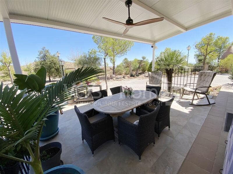 2 bedroom Villa for sale in Huercal-Overa with pool - € 339,950 (Ref: 9255830)