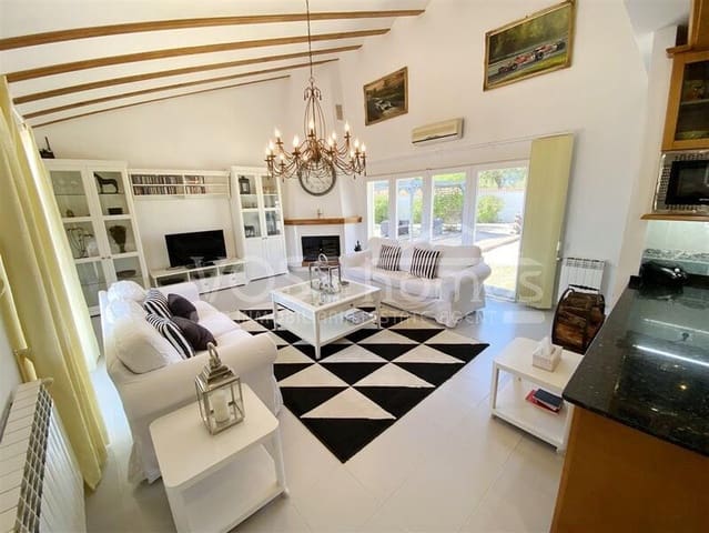 3 slaapkamer Villa te koop in Vélez-Rubio met zwembad - € 289.950 (Ref: 9267784)