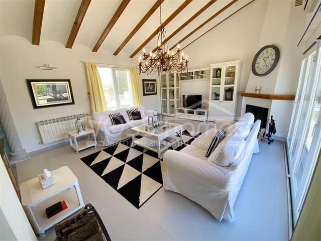 3 slaapkamer Villa te koop in Vélez-Rubio met zwembad - € 289.950 (Ref: 9267784)