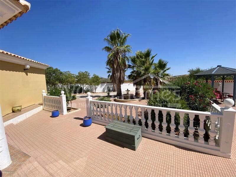 3 soveværelse Villa til salg i Velez-Rubio med swimmingpool - € 289.950 (Ref: 9267784)