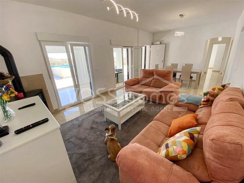 4 sovrum Villa till salu i Albox med pool - 319 950 € (Ref: 9269065)