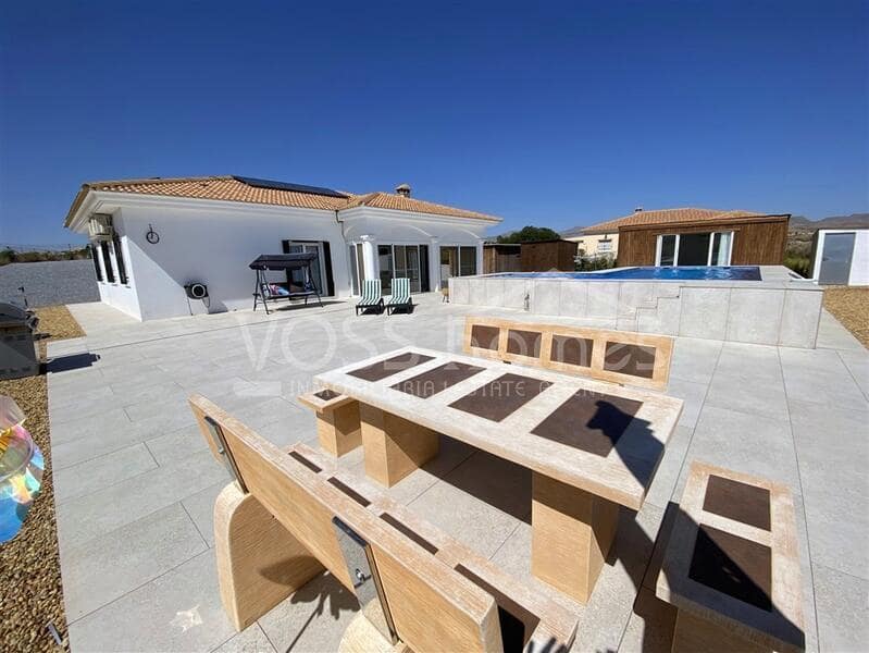 4 sovrum Villa till salu i Albox med pool - 319 950 € (Ref: 9269065)