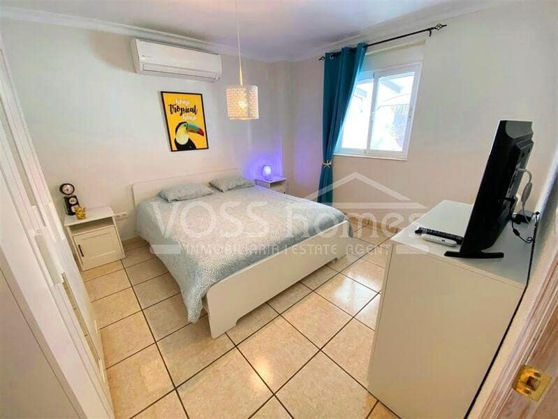 4 bedroom Villa for sale in Huercal-Overa with pool - € 319,950 (Ref: 9325910)