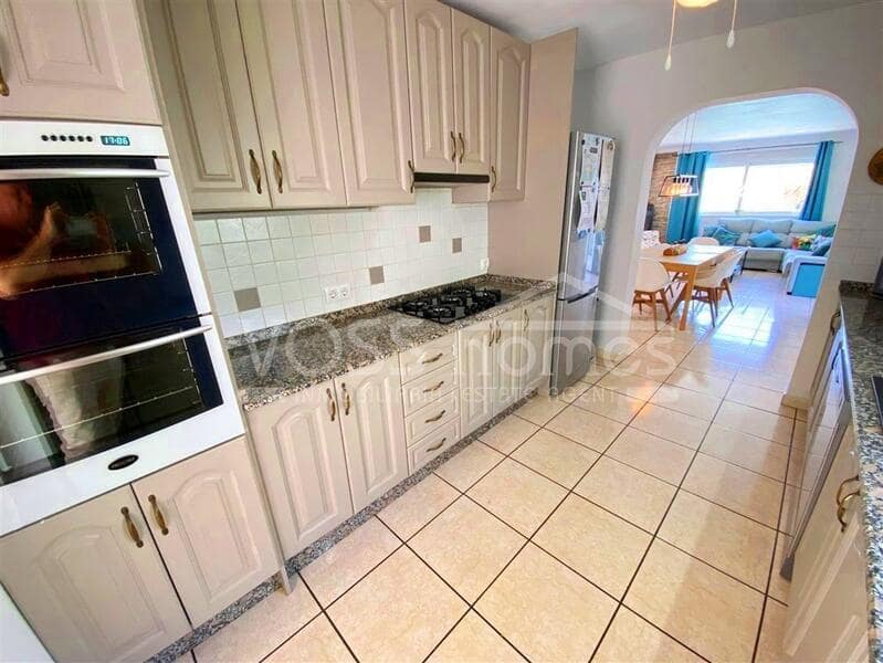 4 bedroom Villa for sale in Huercal-Overa with pool - € 319,950 (Ref: 9325910)